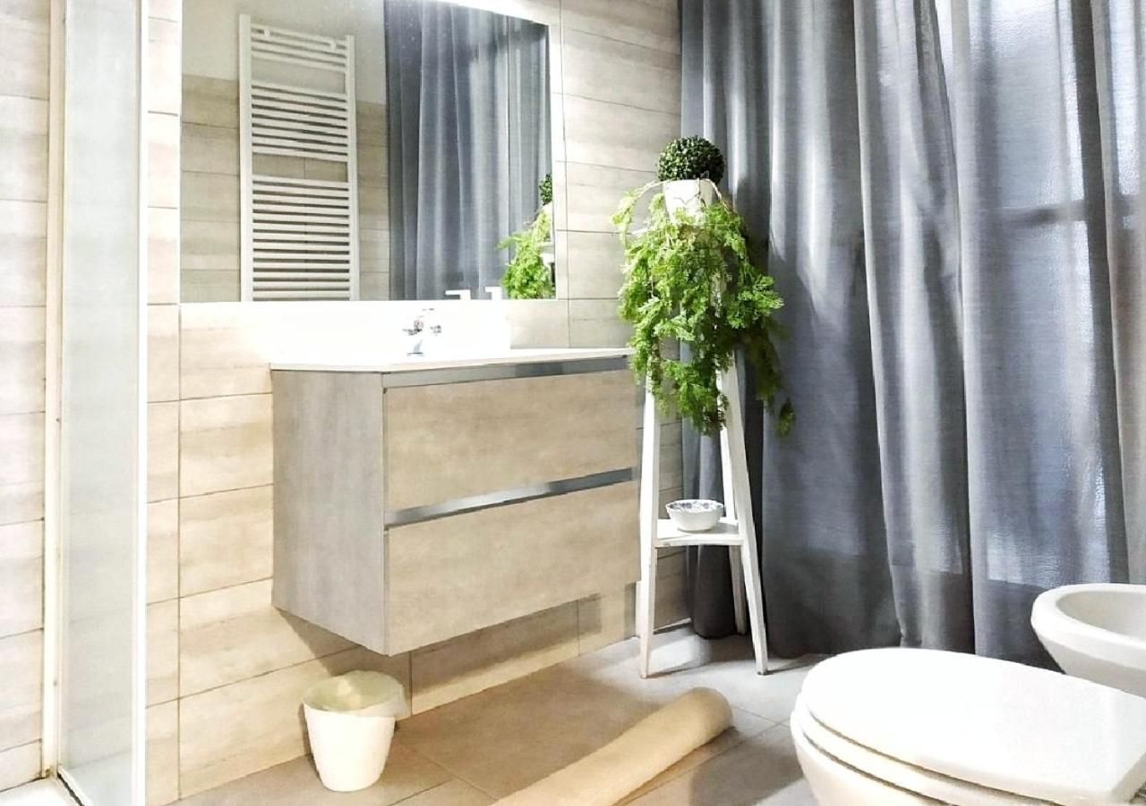 "Vacanze Romane" Stazione Tiburtina, Appartamento Tre Camere Da Letto 5 Posti Letto Exteriér fotografie