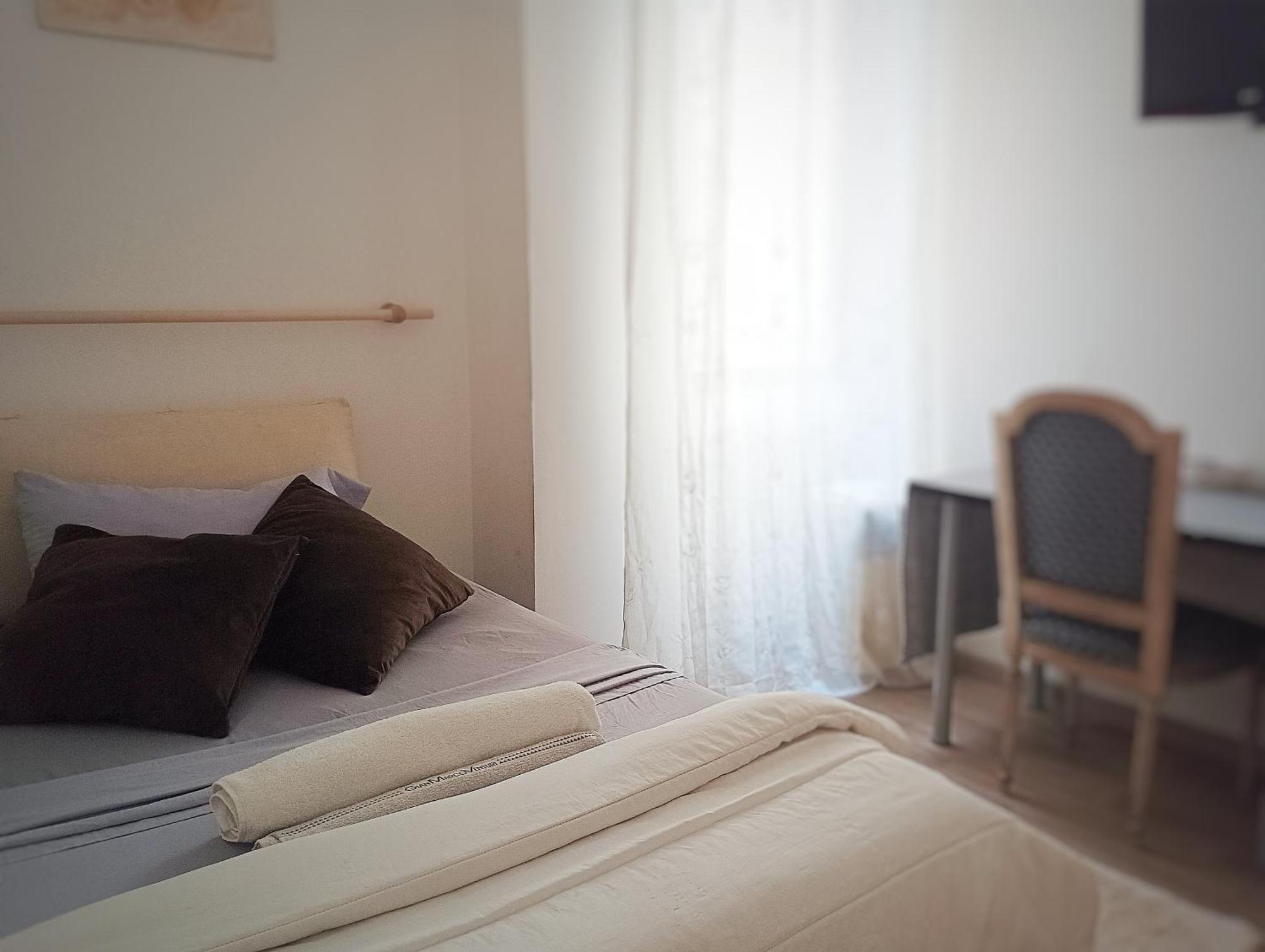 "Vacanze Romane" Stazione Tiburtina, Appartamento Tre Camere Da Letto 5 Posti Letto Exteriér fotografie